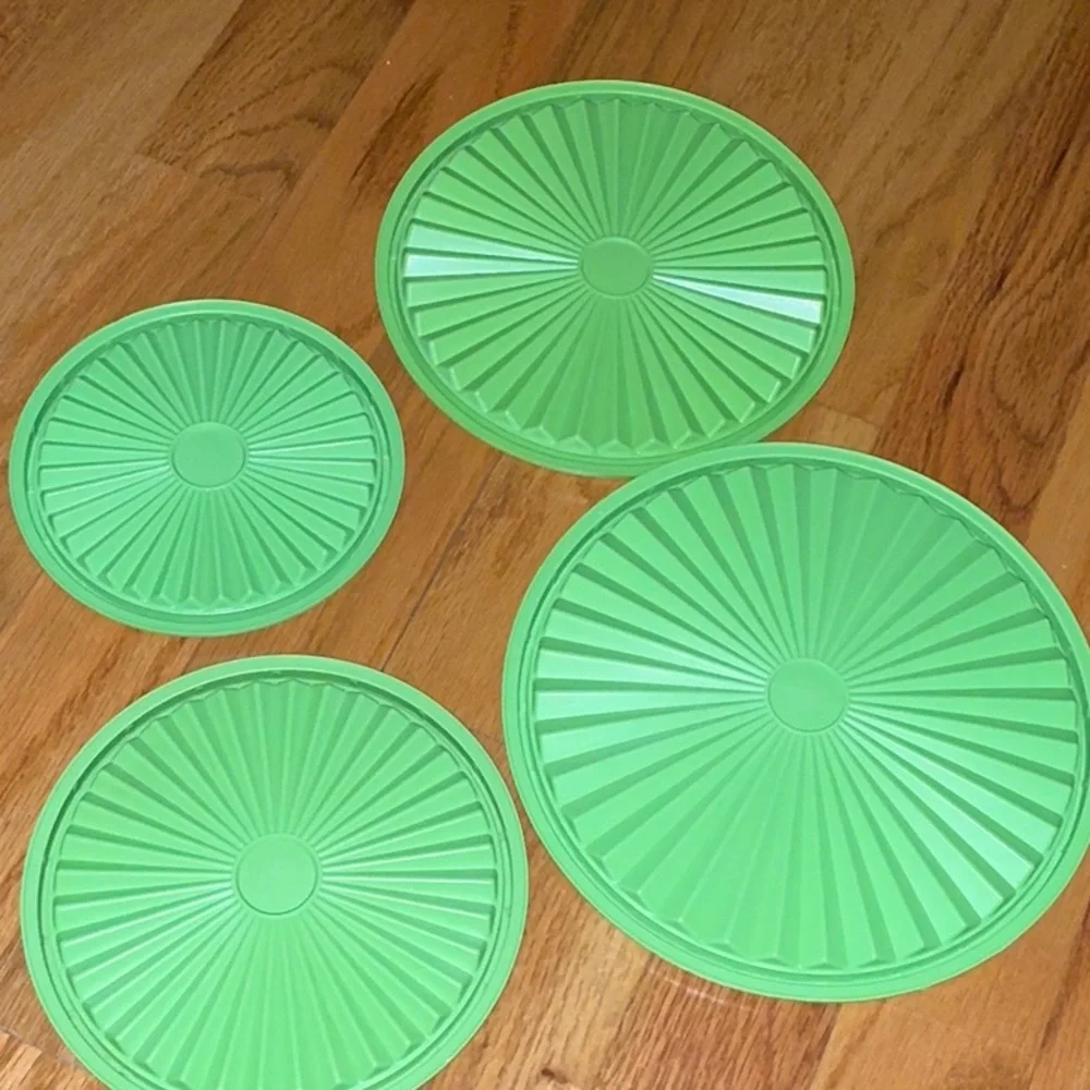 Tupperware Vintage Servalier Canister Set of 4 Green